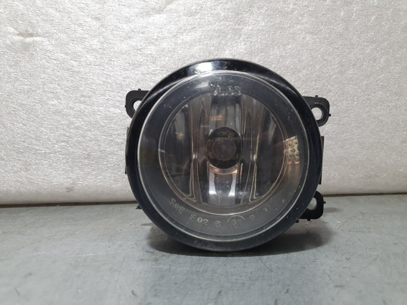 Recambio de faro antiniebla derecho para citroën xsara picasso 1.6 hdi 110 exclusive referencia OEM IAM SIN REF  PATA ROTA