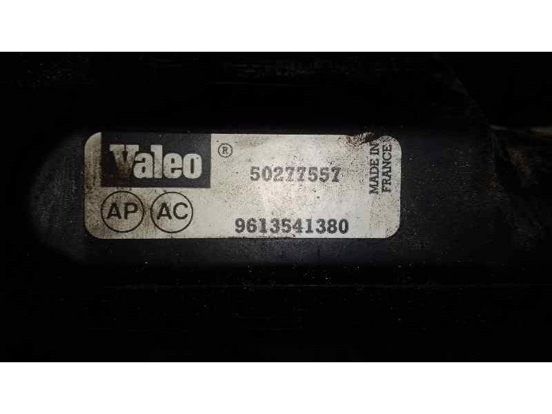 Recambio de intercooler para citroën xsara coupe 1.9 td vtr referencia OEM IAM 50277557 9613541380 VALEO