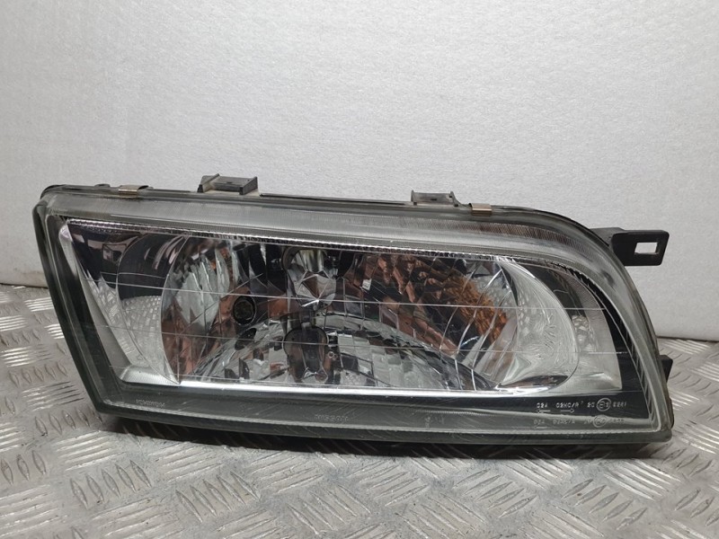 Recambio de faro derecho para nissan almera (n15) lx referencia OEM IAM SIN REF  