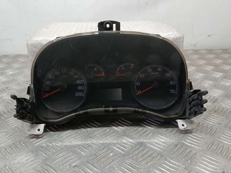 Recambio de cuadro instrumentos para fiat doblo cargo (223) 1.9 jtd sx furg. panorama referencia OEM IAM 51762258 503001440500 