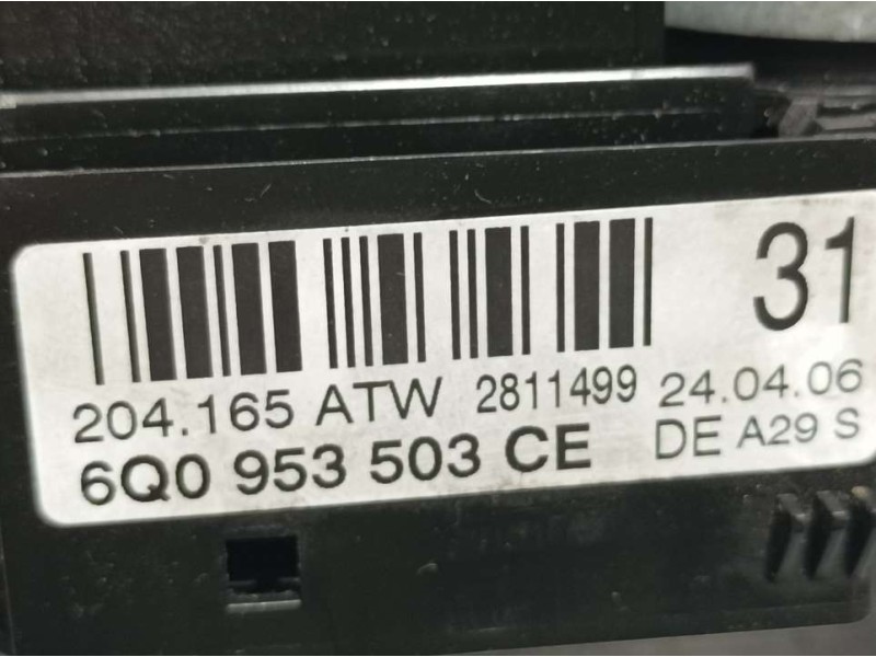 Recambio de mando luces y limpia para volkswagen polo (9n3) edition referencia OEM IAM 6Q0953503CE  