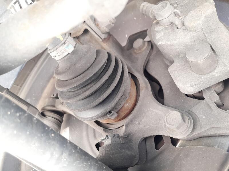 Recambio de transmision delantera izquierda para toyota yaris (_p13_) 1.5 hybrid (nhp130_) referencia OEM IAM 434200D650  