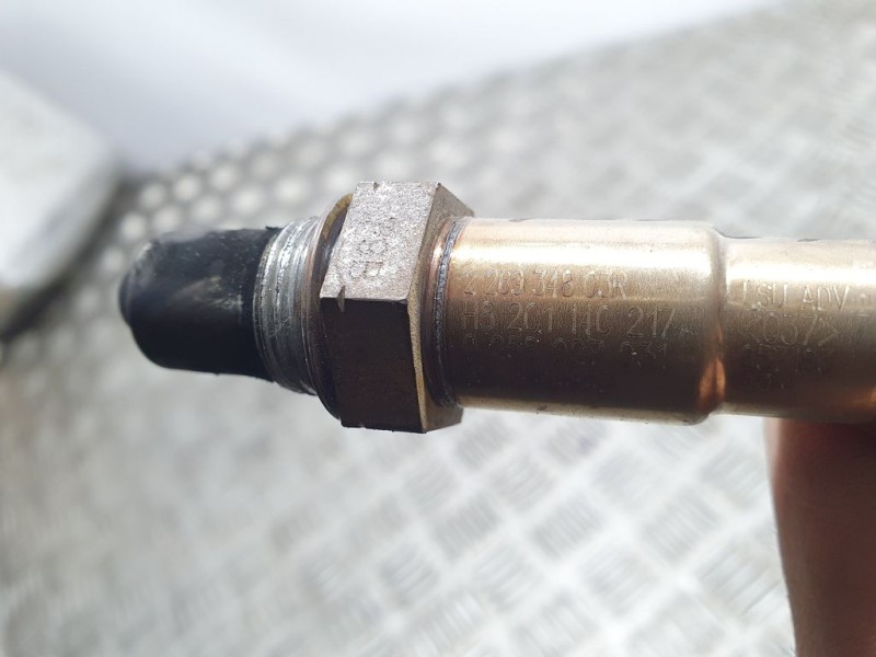 Recambio de sonda lambda para dacia sandero stepway referencia OEM IAM 226934803R H8201140217 