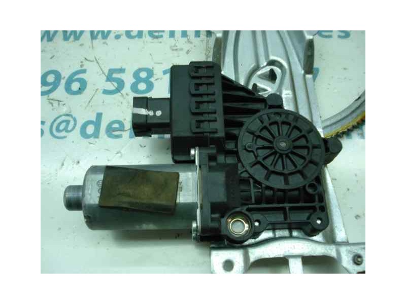 Recambio de elevalunas delantero izquierdo para opel astra h berlina cosmo referencia OEM IAM 93178695  
