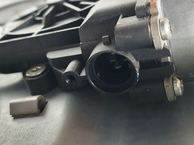 Recambio de elevalunas trasero izquierdo para hyundai santa fe (bm) 2.2 crdi comfort full (4wd) referencia OEM IAM 834702B020J4S