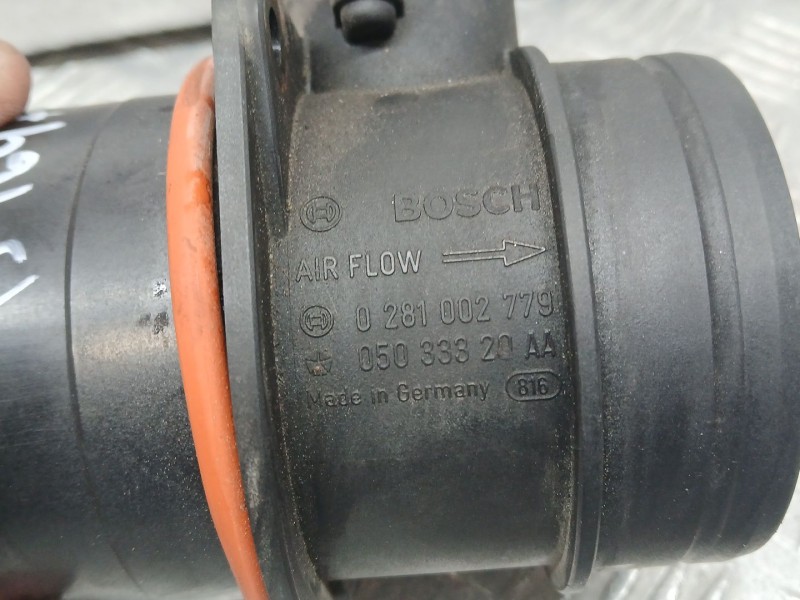 Recambio de caudalimetro para dodge avenger 2.0 crd referencia OEM IAM 05033320AA BOSCH 0281002779