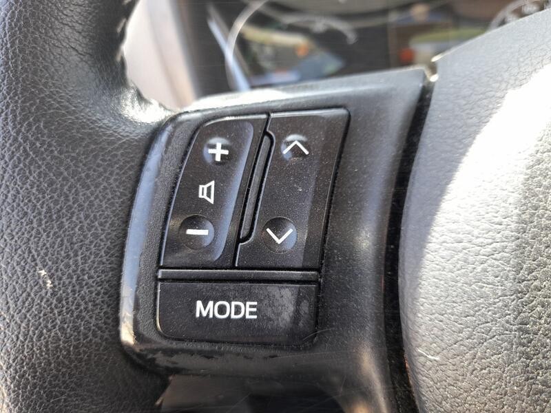 Recambio de volante para toyota yaris (_p13_) 1.5 hybrid (nhp130_) referencia OEM IAM 451020D30024  