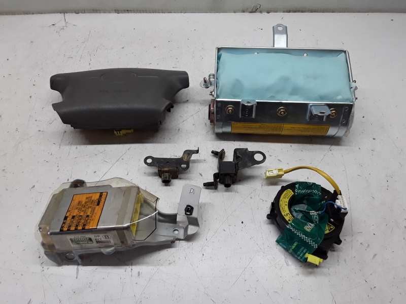 Recambio de kit airbag para toyota corolla (e11) referencia OEM IAM 8917312040  