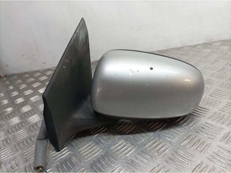 Recambio de retrovisor izquierdo para nissan almera tino (v10m) acenta referencia OEM IAM 015541  ELECTRICO