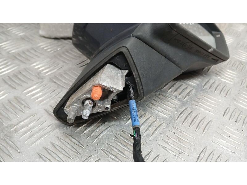 Recambio de retrovisor derecho para seat leon (5f1) style visio edition referencia OEM IAM 5F1857508Q ELECTRICO 8 Y 4 CABLES 