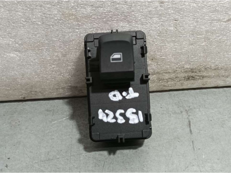 Recambio de mando elevalunas trasero derecho para mg zs 1.5 vti referencia OEM IAM 10470993 10003589 SAIC MOTOR