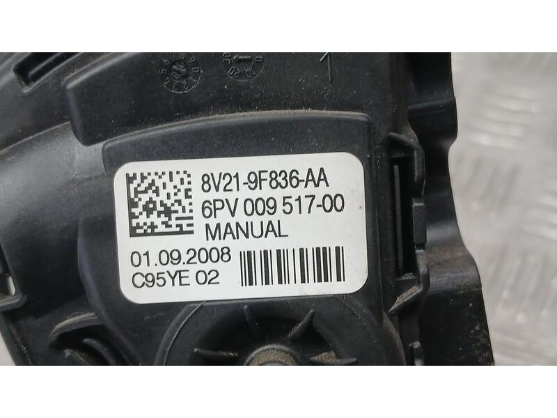 Recambio de potenciometro pedal para ford fiesta (cb1) ambiente referencia OEM IAM 8V219F836AA  6PV00951700