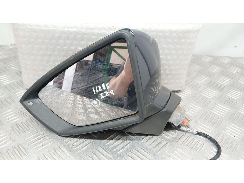 Recambio de retrovisor izquierdo para seat leon (5f1) style visio edition referencia OEM IAM 5F1857507P  ELECTRICO 8 cables
