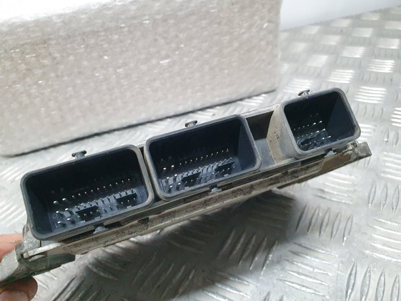 Recambio de centralita suspension para peugeot 607 (s2) titanio pack referencia OEM IAM 9656409680 215849956B 