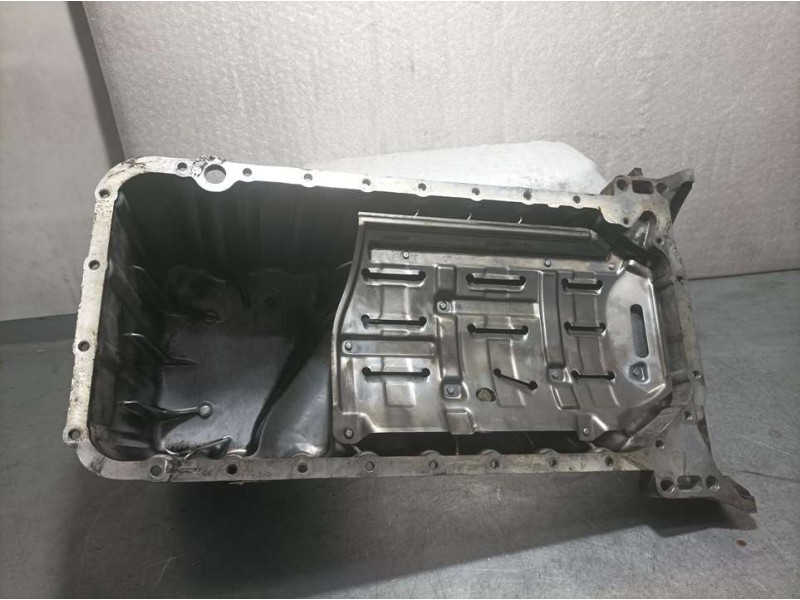 Recambio de carter para ssangyong kyron 200 xdi premium 4wd referencia OEM IAM A6640100813SB  