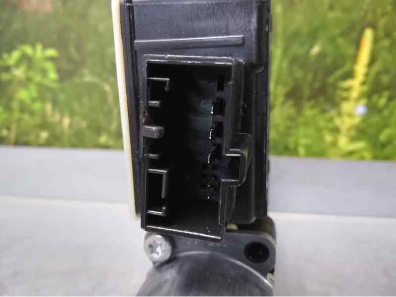 Recambio de motor elevalunas trasero derecho para seat leon (5f1) fr referencia OEM IAM 5Q0959812E 5 PINS 