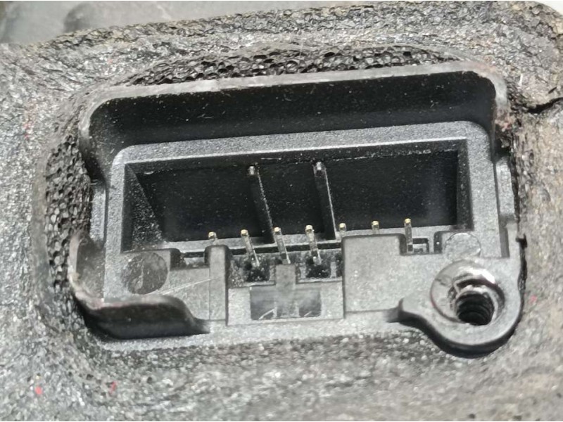 Recambio de cerradura puerta delantera izquierda para skoda fabia active referencia OEM IAM 5TB837015A  ELECTRICA