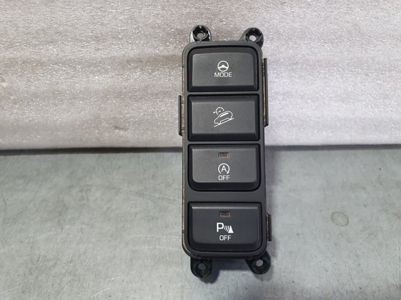 Recambio de mando multifuncion para hyundai tucson n-line lite 2wd referencia OEM IAM 93300D7600  