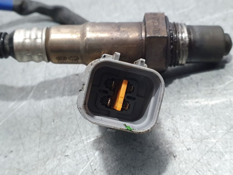 Recambio de sonda lambda para hyundai i20 tecno referencia OEM IAM 3921003090 9025030122 KEFICO