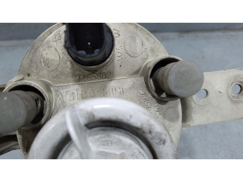 Recambio de piloto delantero derecho para bmw mini (r50,r53) cooper man referencia OEM IAM 63137165862  INTERMITENTE