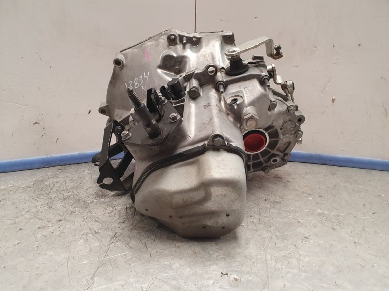 Recambio de caja cambios para peugeot 206+ básico referencia OEM IAM 20CQ98 1052346 5VELOCIDADES