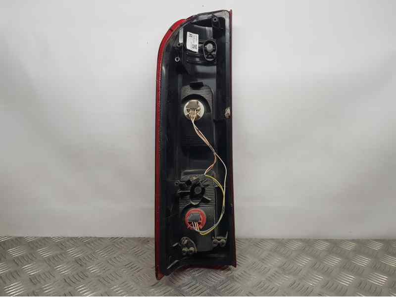 Recambio de piloto trasero derecho para opel vivaro b kasten/combi furgon l1 h1 2.9t expresion referencia OEM IAM 265504656R  SU