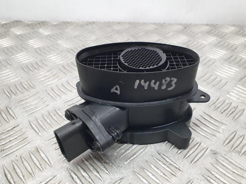 Recambio de caudalimetro para bmw x5 (e53) 3.0d referencia OEM IAM 77870760 0928400468 BOSCH