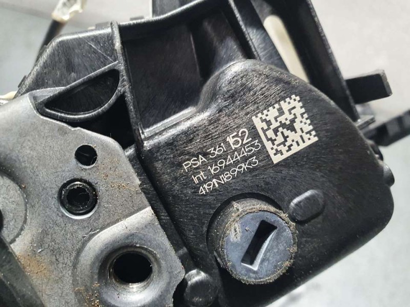 Recambio de cerradura puerta trasera derecha para opel mokka gs line referencia OEM IAM 9836115280 16944453 6 PINES