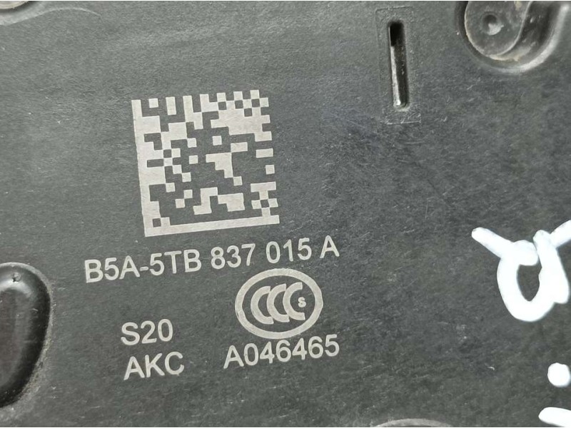 Recambio de cerradura puerta delantera izquierda para skoda fabia active referencia OEM IAM 5TB837015A  ELECTRICA