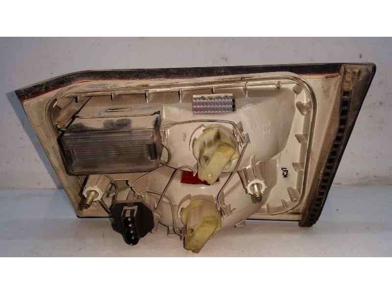 Recambio de piloto trasero izquierdo para bmw serie 5 berlina (e34) 2.5 turbodiesel cat referencia OEM IAM   INTERIOR