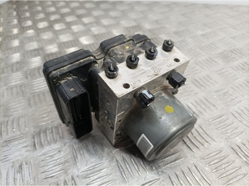 Recambio de abs para kia xceed drive referencia OEM IAM 58910J7290 J758922900 MOBIS