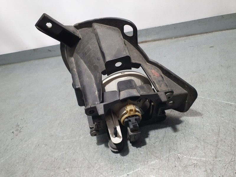 Recambio de faro antiniebla derecho para peugeot 206+ básico referencia OEM IAM 9685425280  