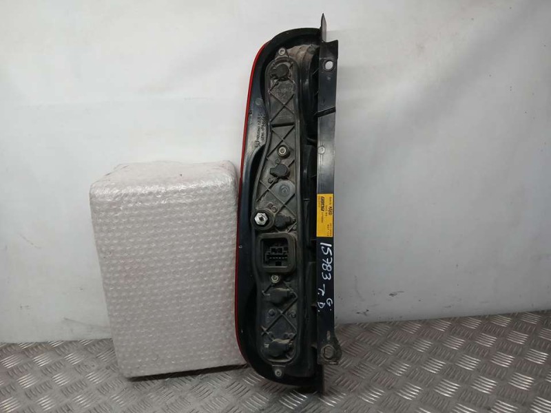 Recambio de piloto trasero derecho para fiat doblo cargo (223) 1.9 jtd sx furg. panorama referencia OEM IAM 51755144  