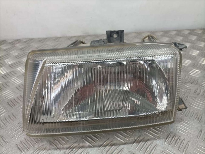 Recambio de faro izquierdo para seat cordoba vario (6k5) se referencia OEM IAM 6K1 941 015 B  