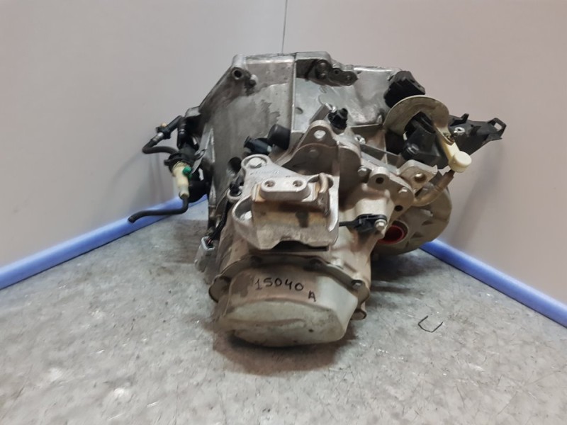 Recambio de caja cambios para citroën berlingo 100 años m referencia OEM IAM 20ET54 3691133B 5VELOCIDADES