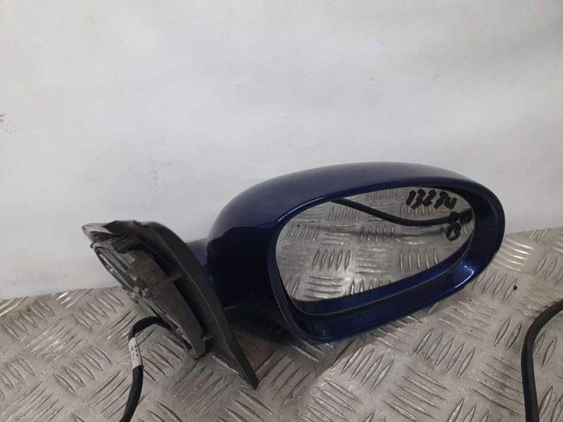 Recambio de retrovisor derecho para volkswagen golf v berlina (1k1) trendline referencia OEM IAM SIN REF  ELECTRICO 7 CABLES