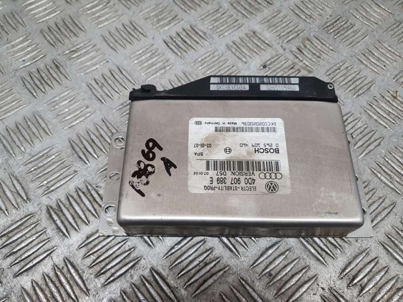 Recambio de centralita abs para audi a8 (d2) 3.7 quattro referencia OEM IAM 4D0907389E 0265109460 BOSCH