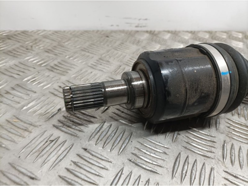 Recambio de transmision delantera derecha para hyundai tucson n-line lite 2wd referencia OEM IAM 49501D7200  