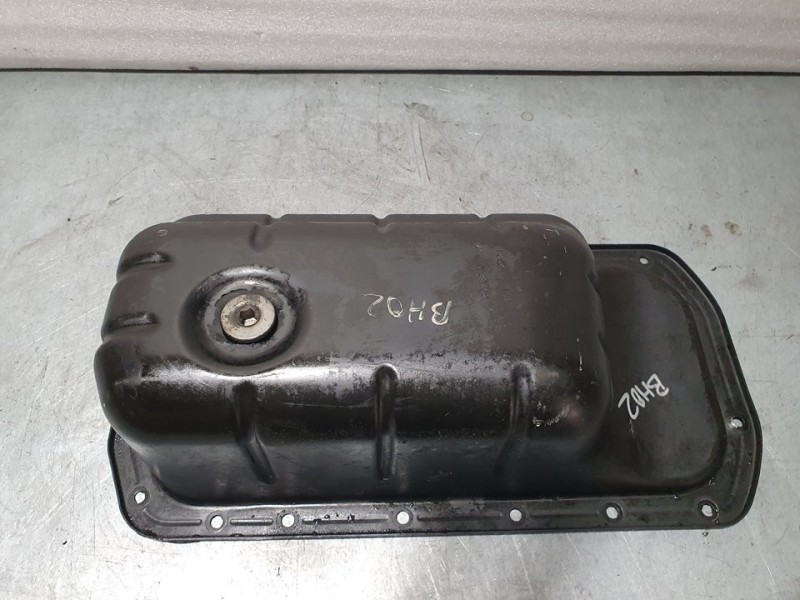 Recambio de carter para peugeot 308 sw 1.6 blue-hdi fap referencia OEM IAM   