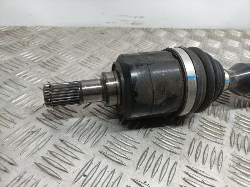 Recambio de transmision delantera derecha para hyundai tucson n-line lite 2wd referencia OEM IAM 49501D7200  