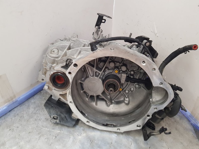 Recambio de caja cambios para kia xceed drive referencia OEM IAM WKJ6L 775291 6VELOCIDADES