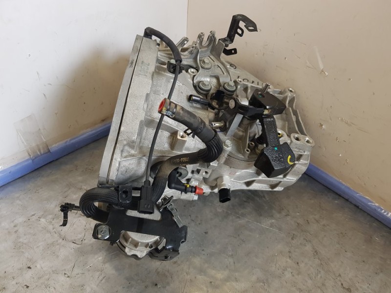 Recambio de caja cambios para kia xceed drive referencia OEM IAM WKJ6L 775291 6VELOCIDADES