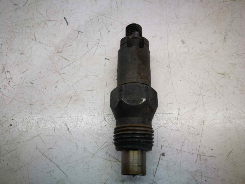 Recambio de inyector para renault clio ii fase i (b/cbo) 1.9 diesel referencia OEM IAM LCR6735404  LUCAS