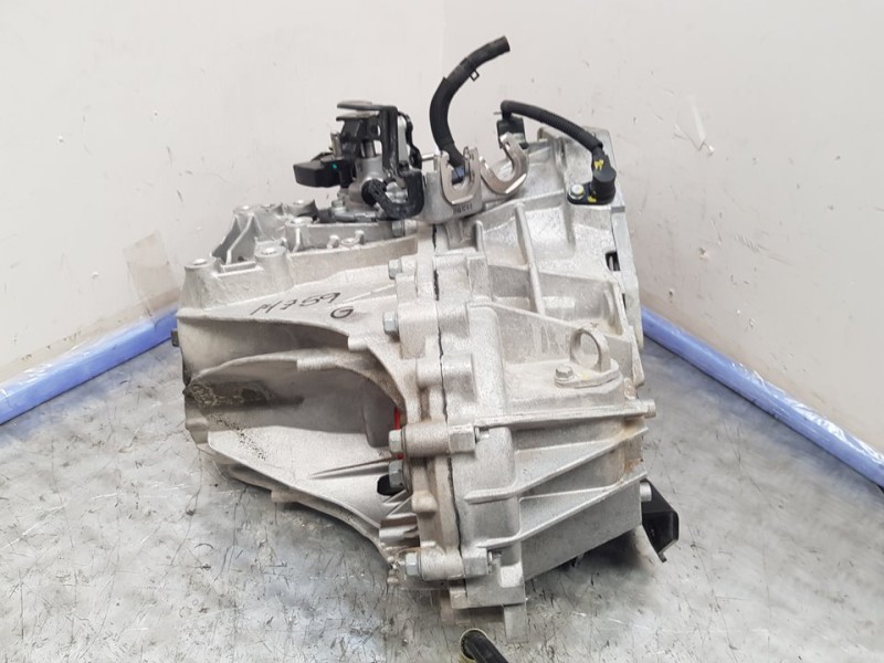 Recambio de caja cambios para kia xceed drive referencia OEM IAM WKJ6L 775291 6VELOCIDADES