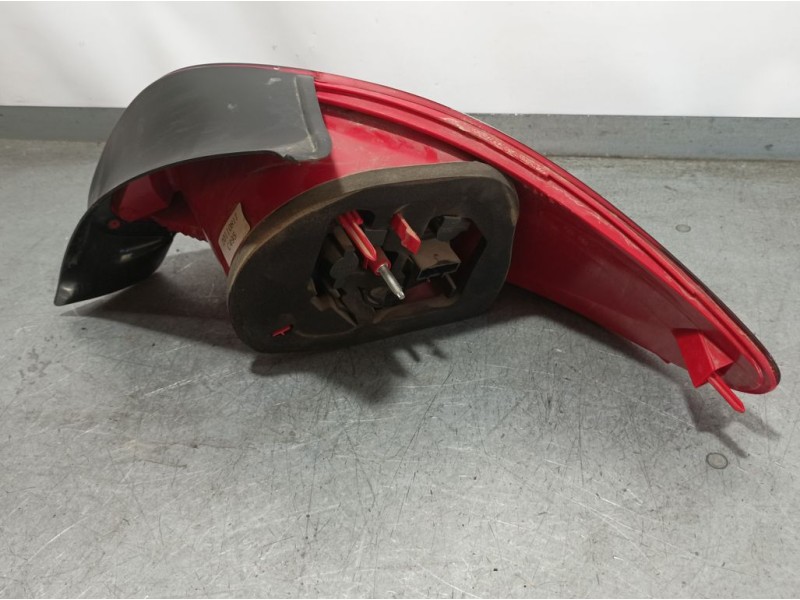 Recambio de piloto trasero izquierdo para peugeot 206+ básico referencia OEM IAM 9685618280  