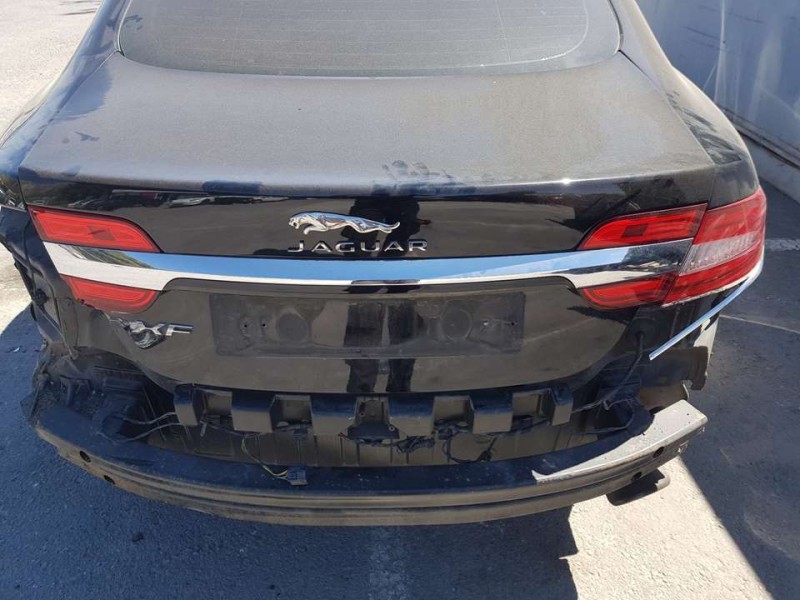 Recambio de tapa maletero para jaguar xf 2.2 diesel referencia OEM IAM C2Z14453 TOCADA 