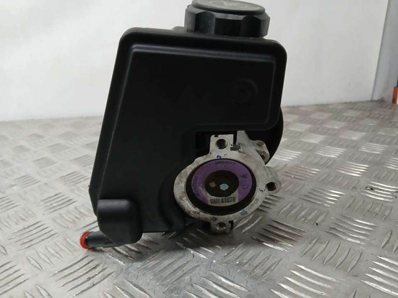 Recambio de bomba direccion para peugeot 206 berlina xs referencia OEM IAM 9631411580 26064217 