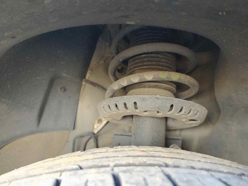 Recambio de amortiguador delantero derecho para skoda fabia ambition referencia OEM IAM 6C0413031AN  