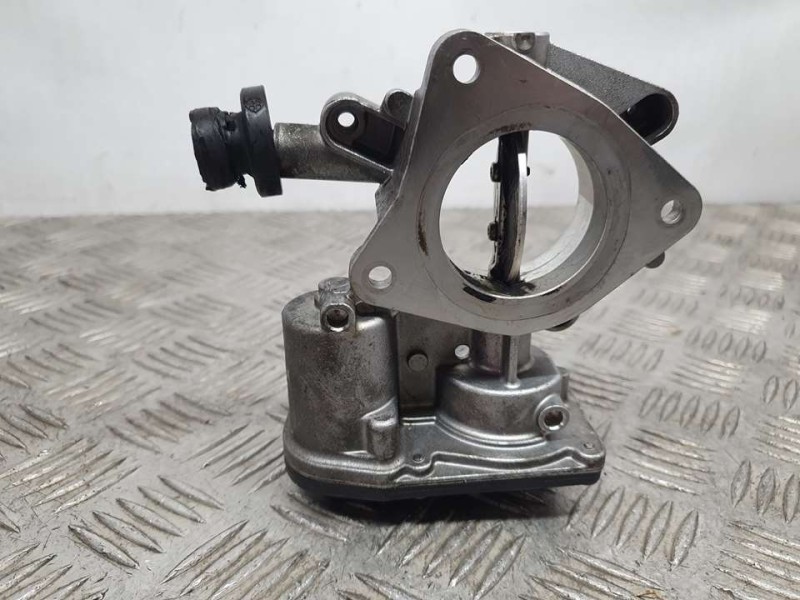 Recambio de caja mariposa para opel insignia sports tourer selective referencia OEM IAM 55564164  