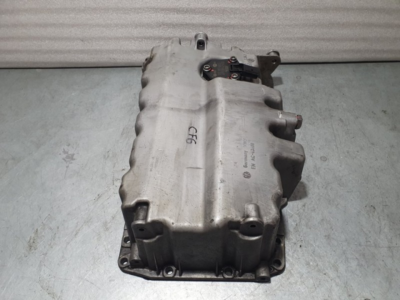 Recambio de carter para volkswagen sharan (7n1) 2.0 tdi dpf referencia OEM IAM 03G103601  